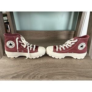 Women's Converse Chuck Taylor Hi SIZE 7